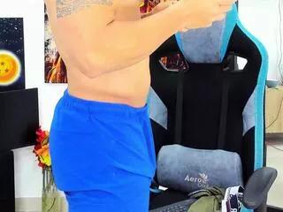 titan_jones on Flirt4Free 