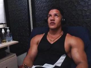 viktor_herrera on Flirt4Free