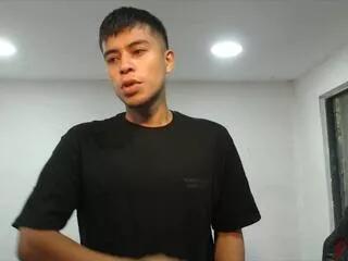 will_be on Flirt4Free 