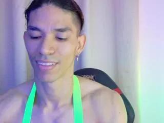 willy_veins on Flirt4Free 