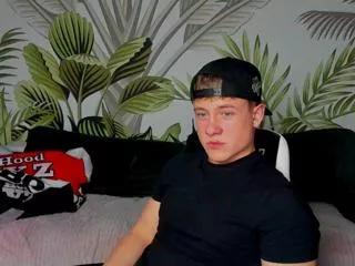 zeke_carter on Flirt4Free 