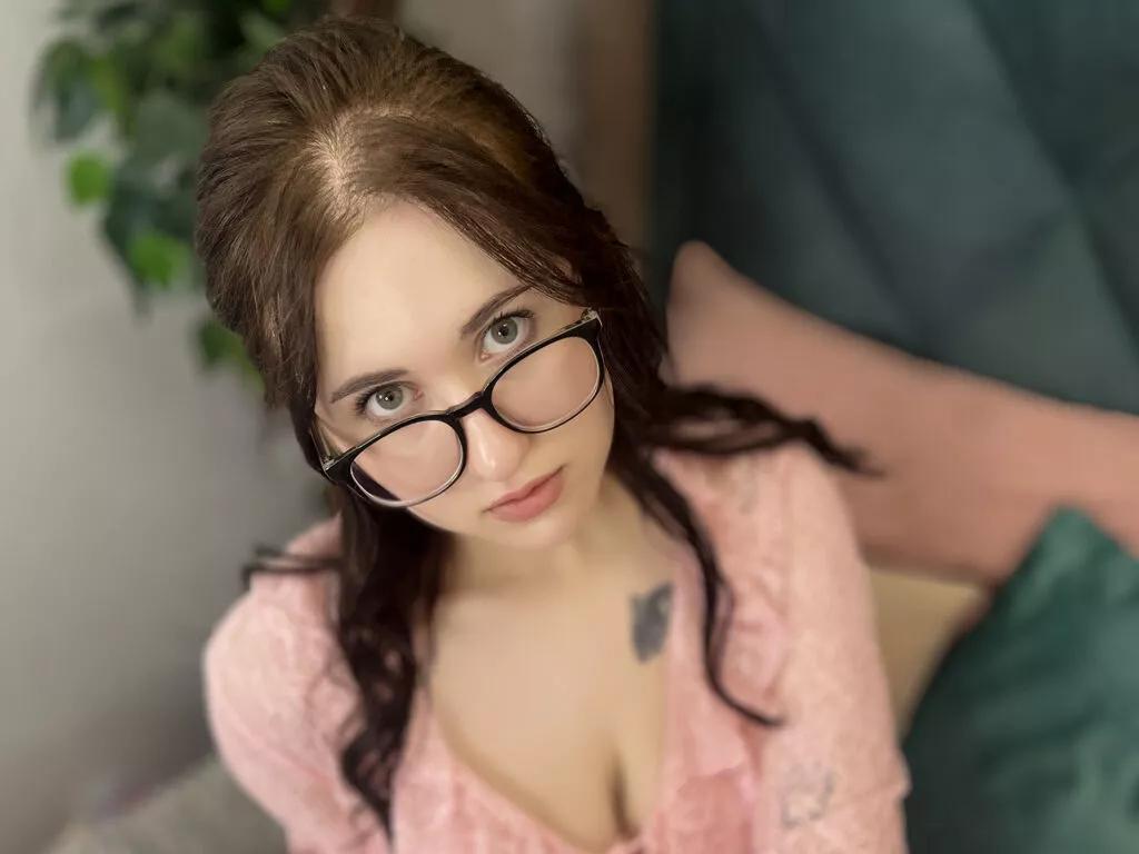 HonneyMotty on LiveJasmin