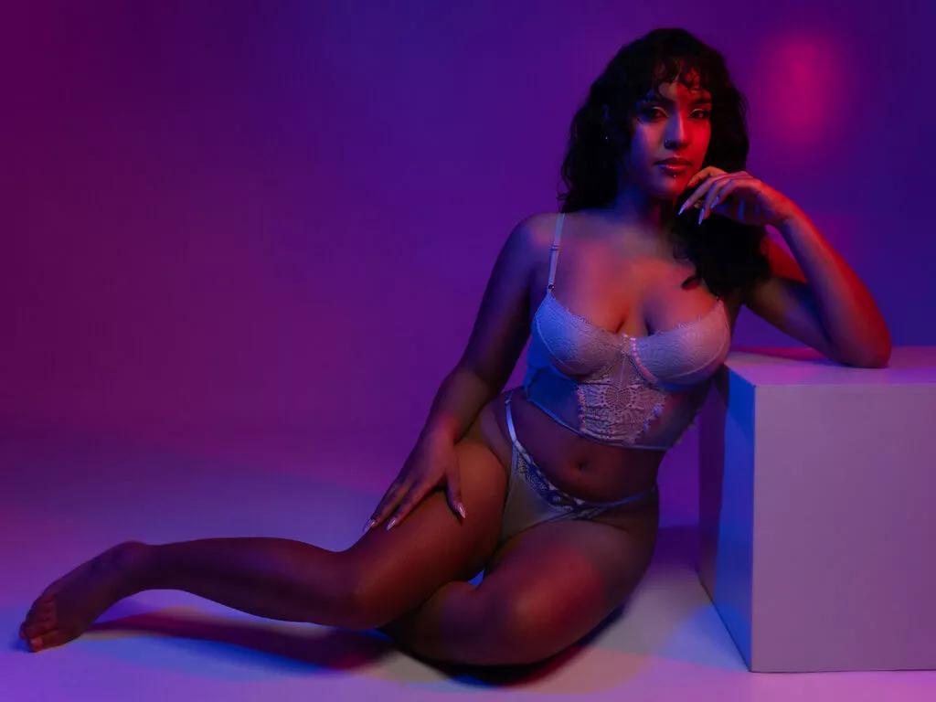 LesliePirce on LiveJasmin