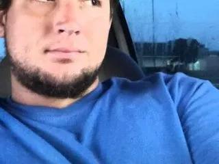 Dillonroberts95 on Streamate