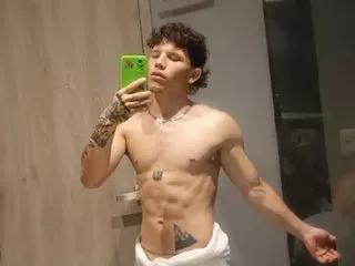 Samuel_Holden on Streamate