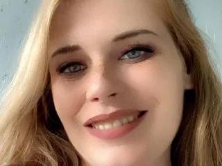 ZoeeB on Streamate