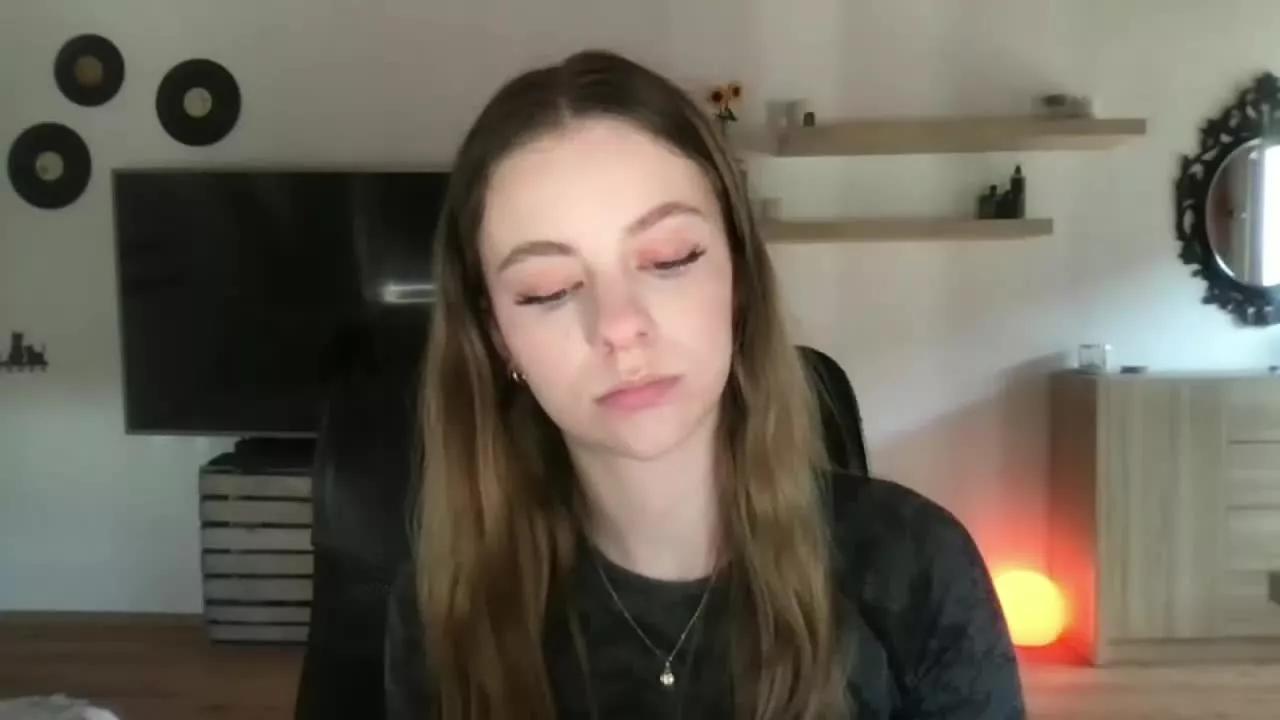 AriaFlirt on Streamray 