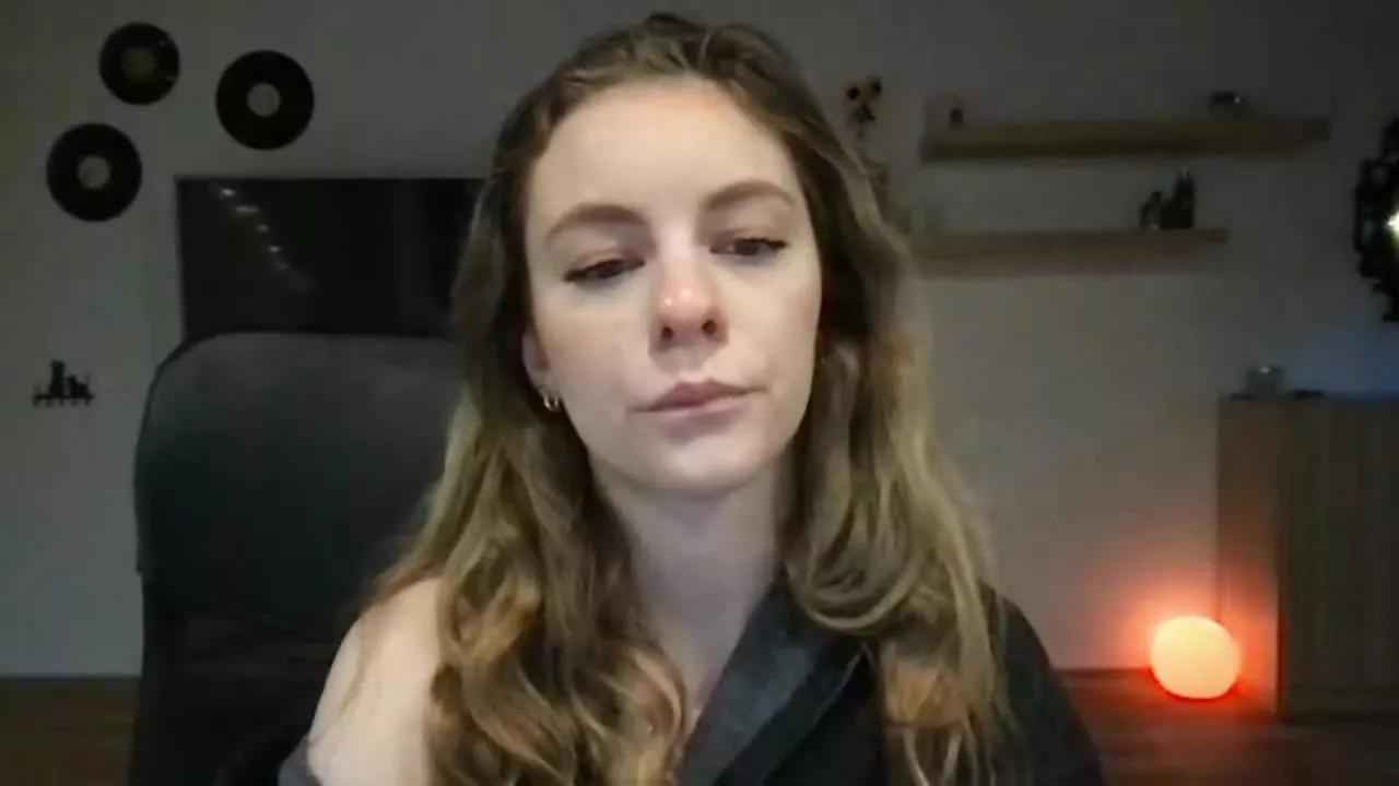 AriaFlirt on Streamray 