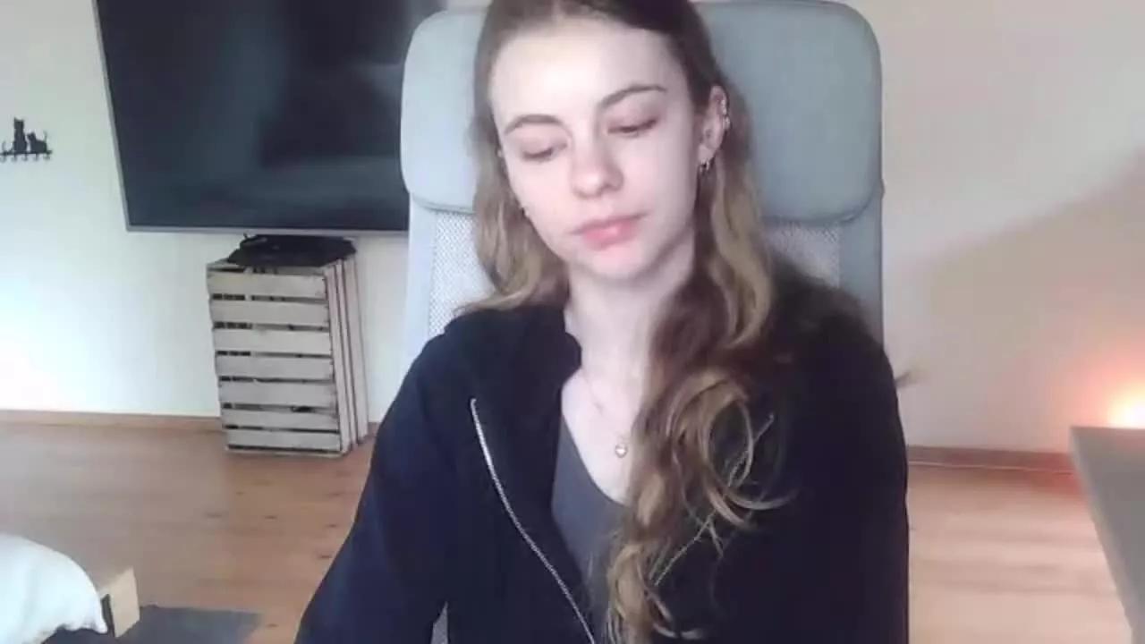AriaFlirt on Streamray 