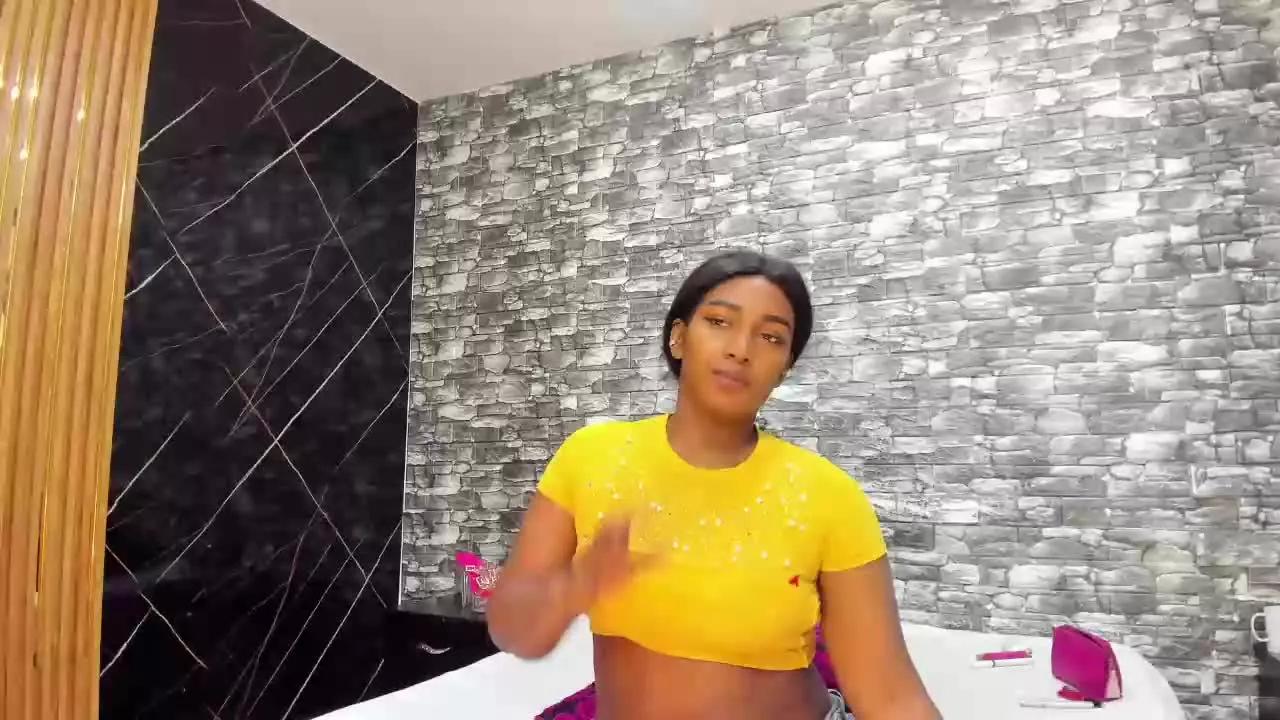 ArianaBlack on Streamray 