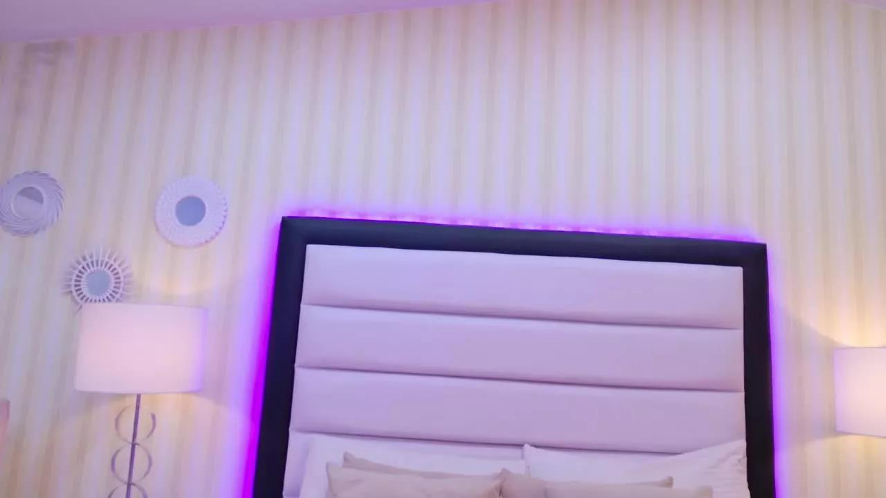 AshleyRoberth on Streamray