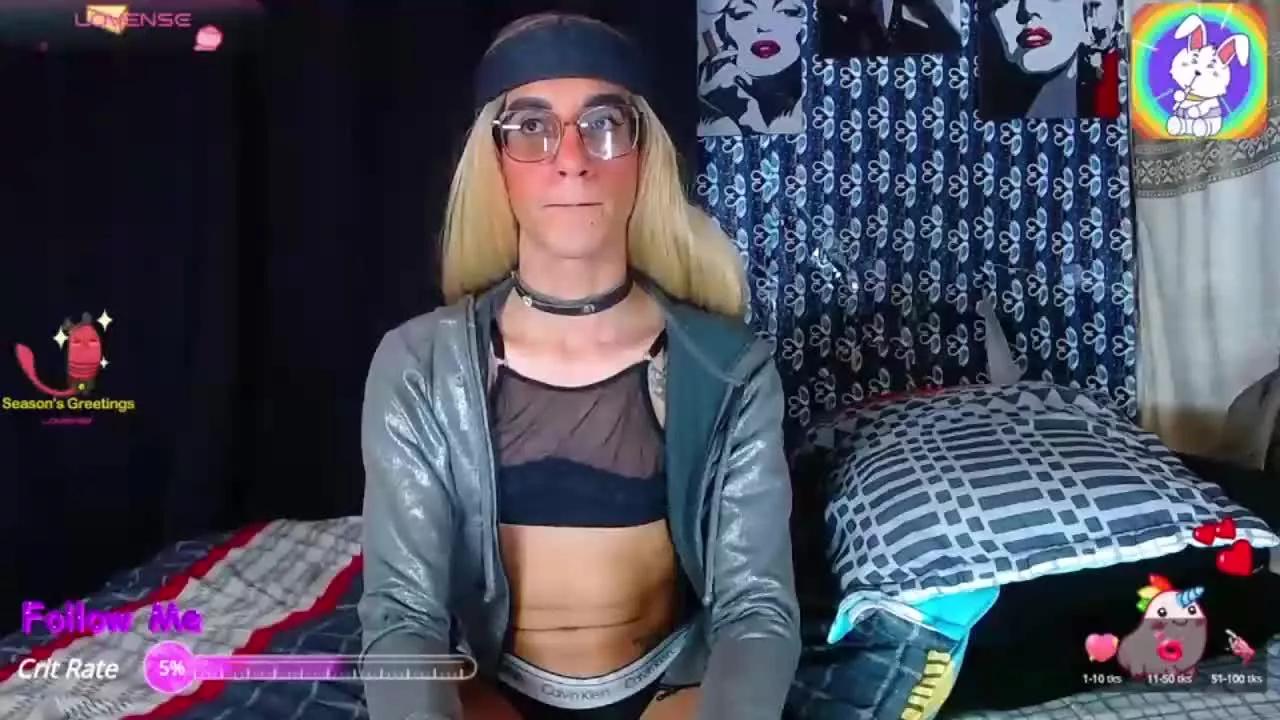 KrissxLoveTS on Streamray