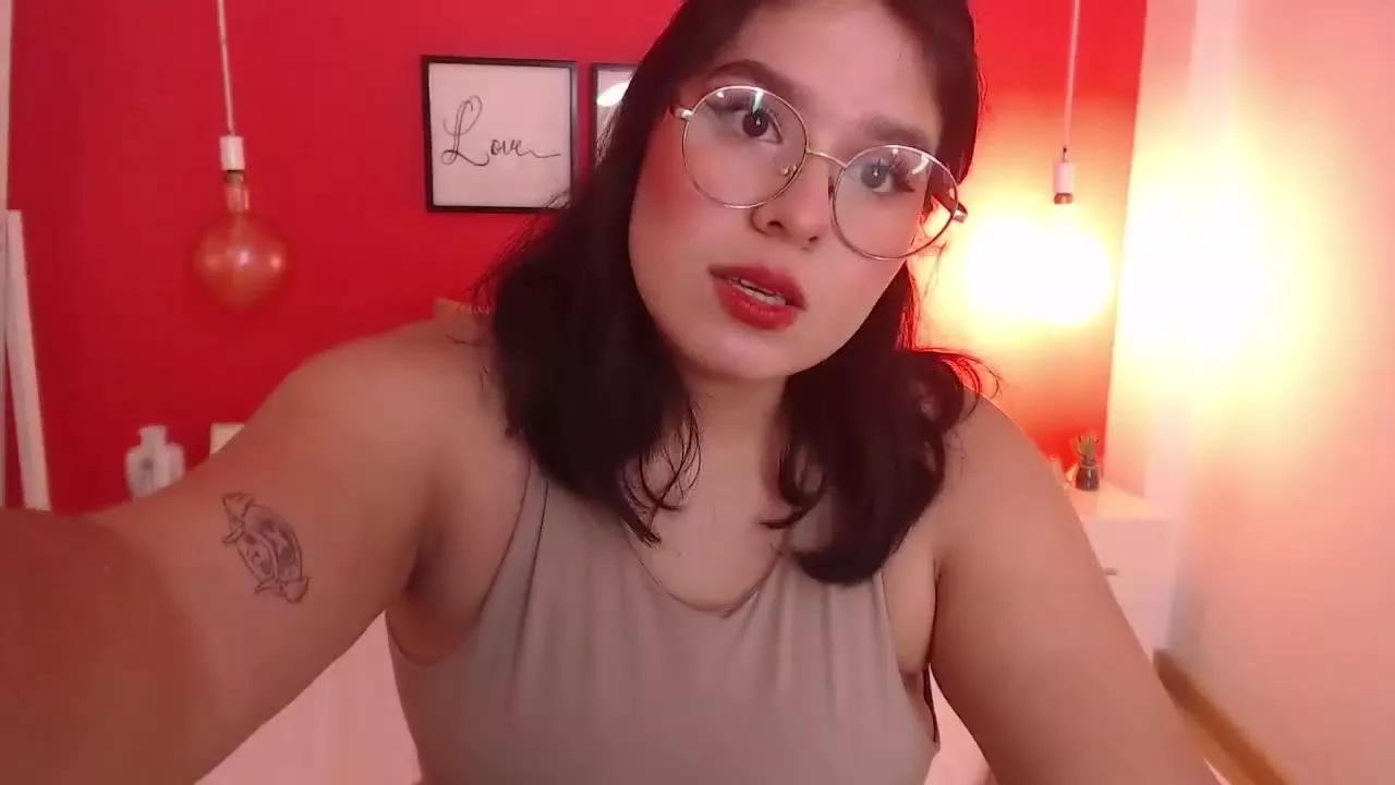 LeslyAnnderson on Streamray 