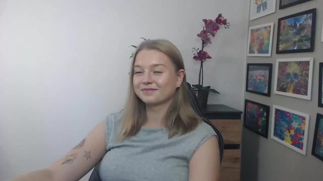 littleERICA on Streamray 