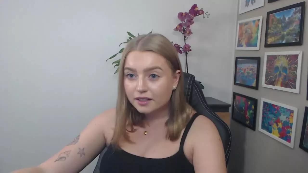 littleERICA on Streamray 