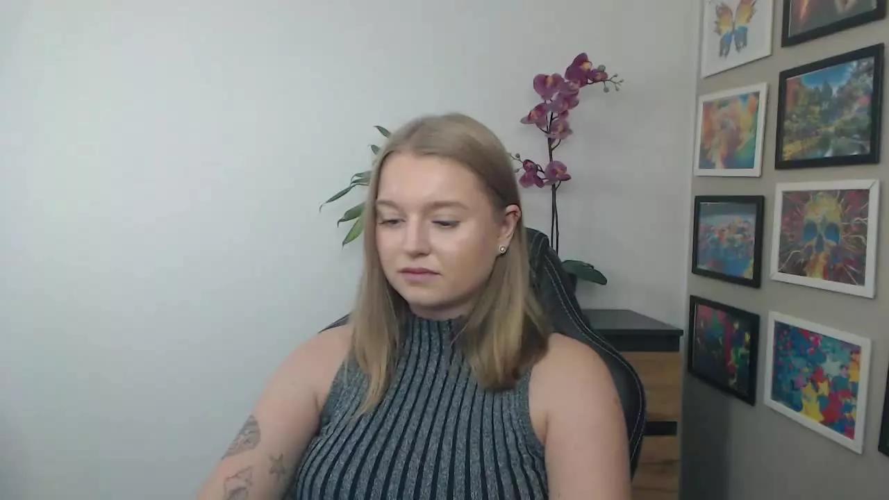 littleERICA on Streamray 
