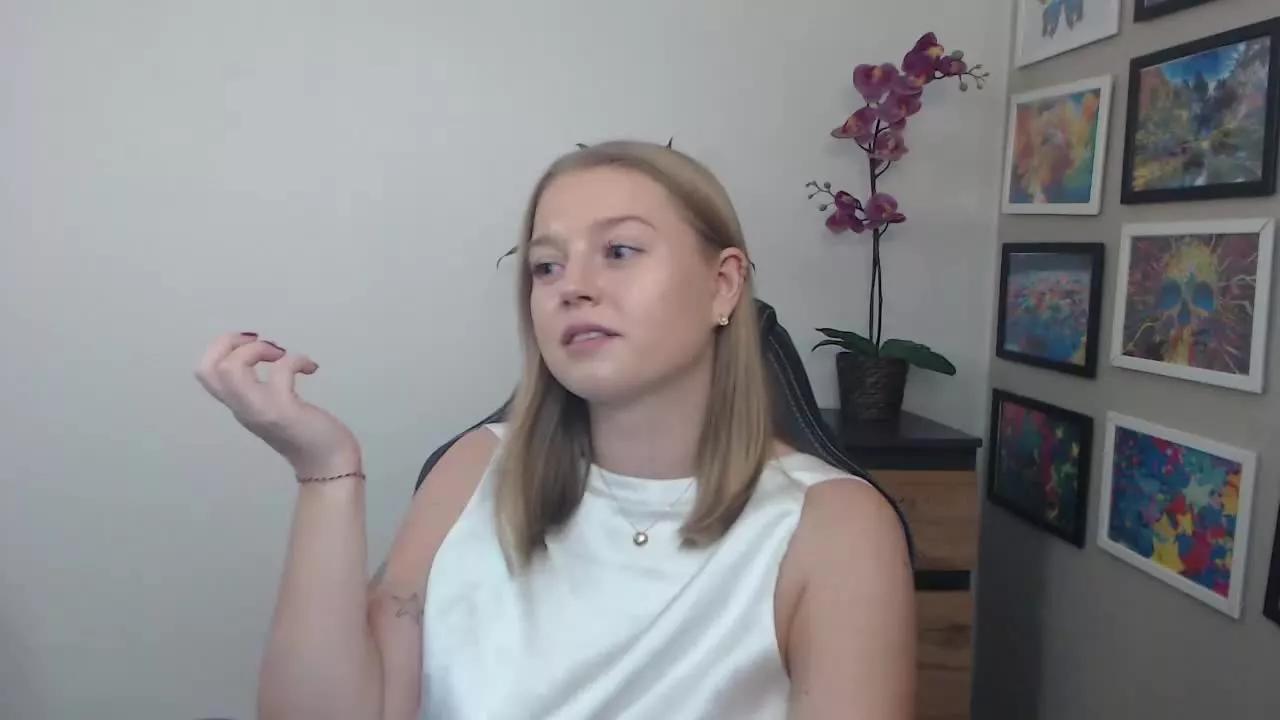 littleERICA on Streamray 