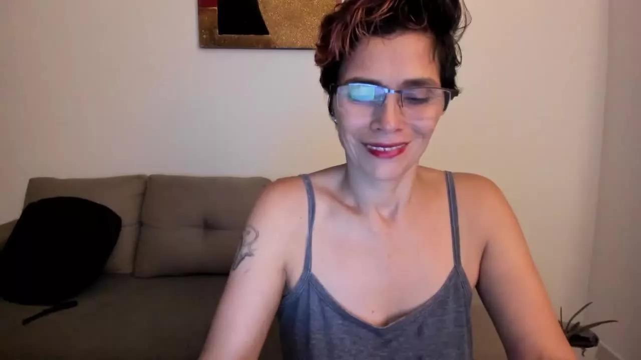 NancyTorresGu on Streamray 