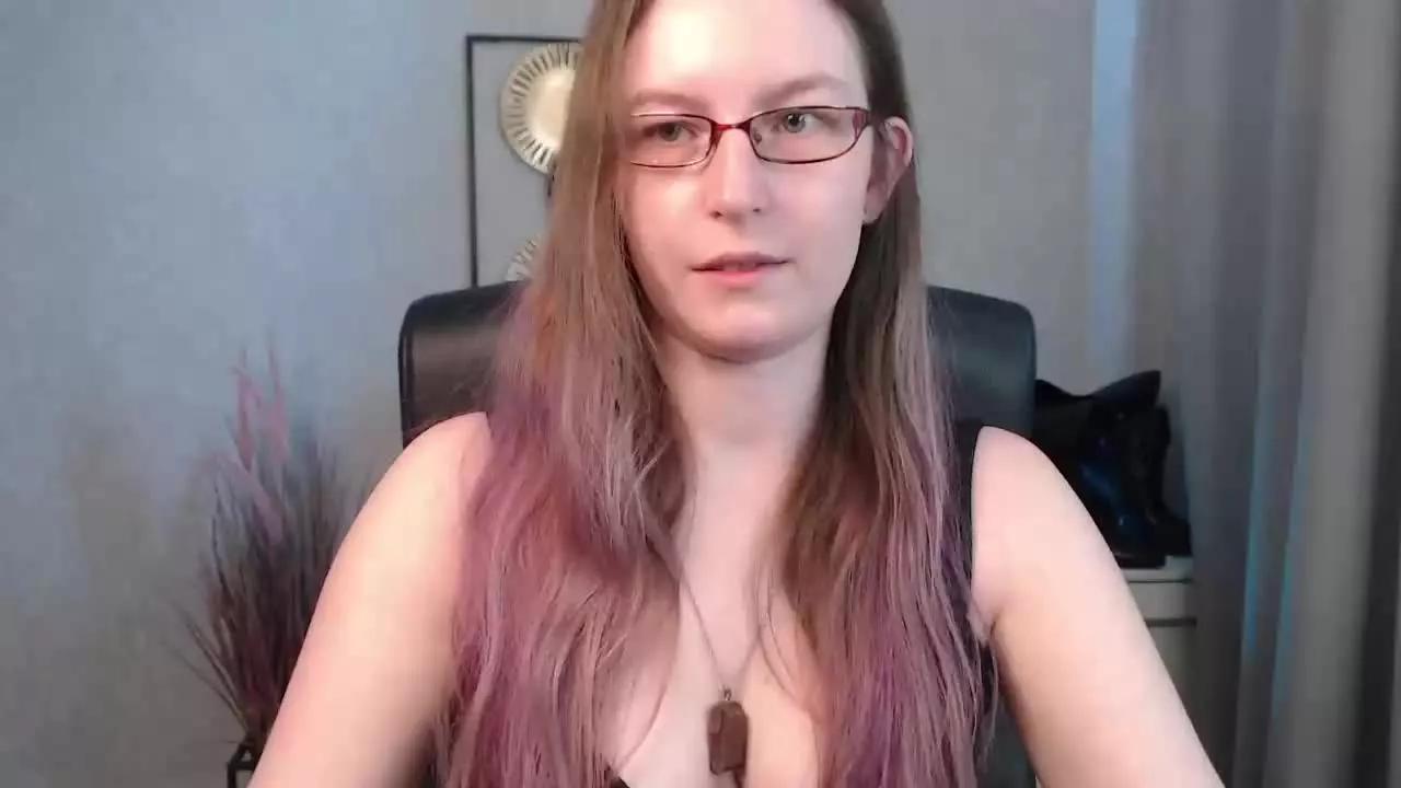 tastyEmma on Streamray 