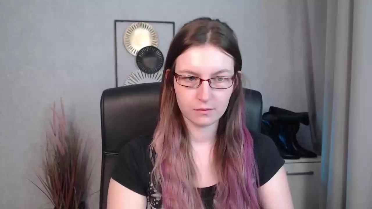 tastyEmma on Streamray 