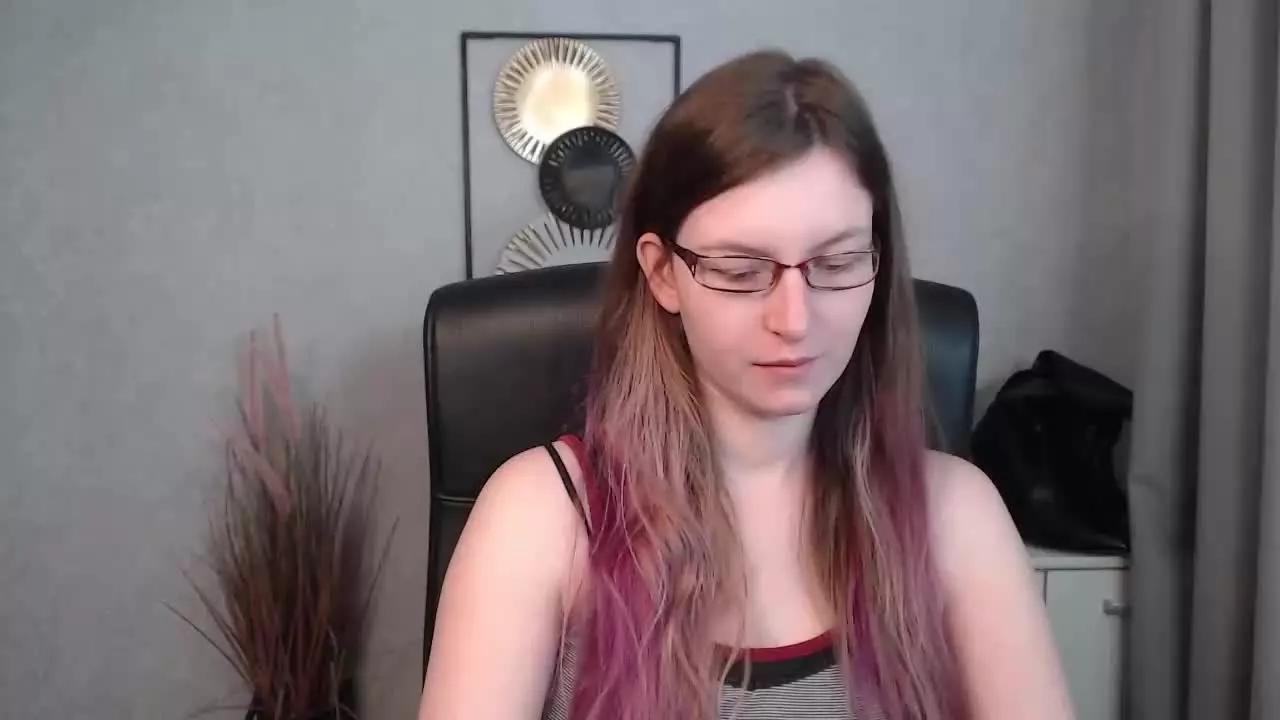 tastyEmma on Streamray 