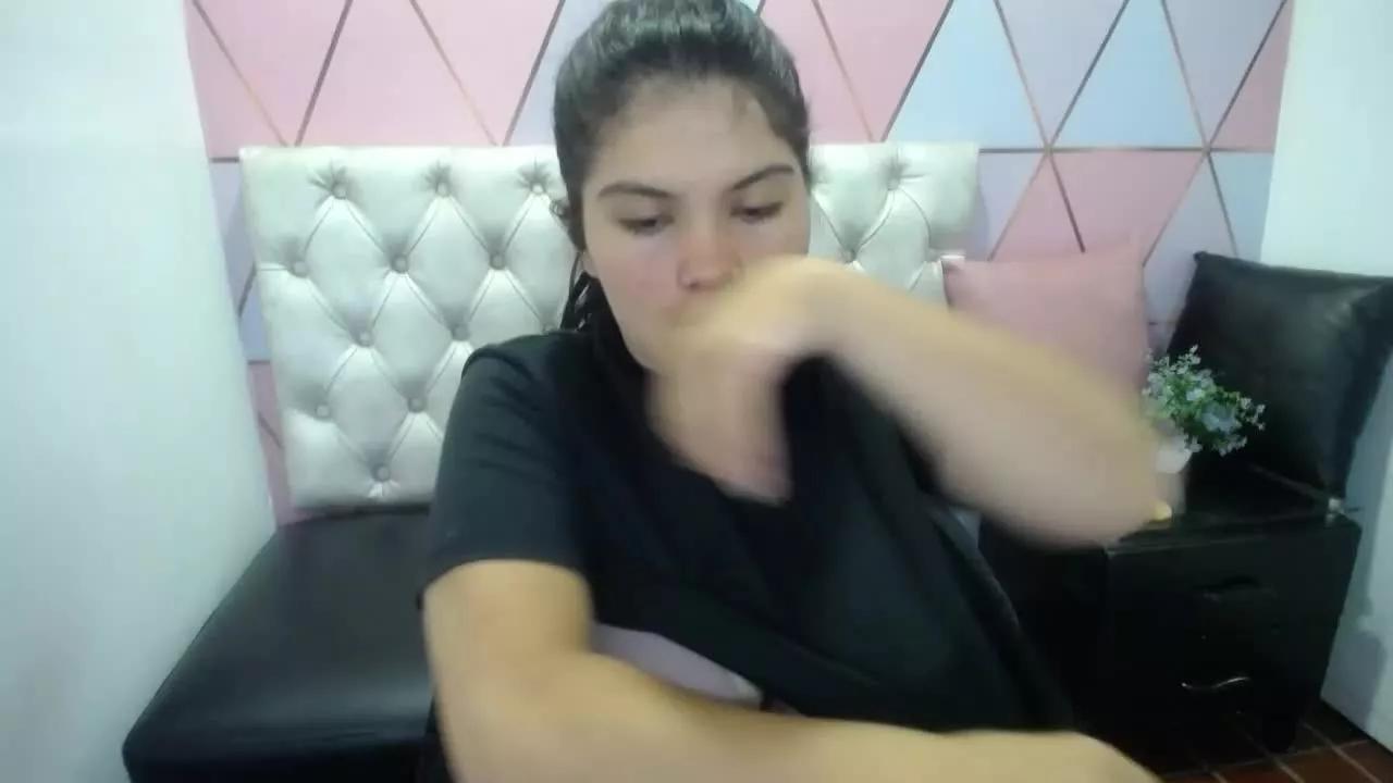 tKataSantana on Streamray 