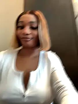 ___Nessa — Moan loud,squirt on seat here public