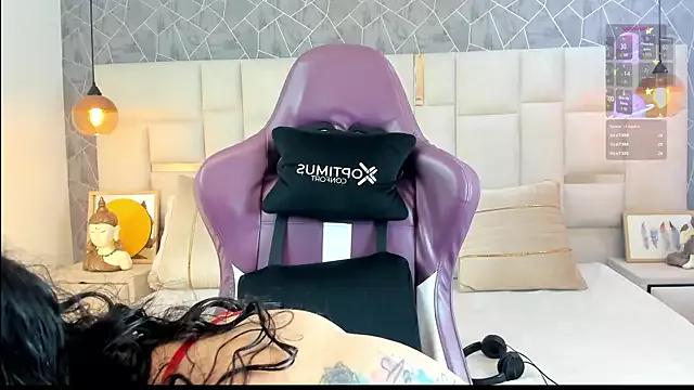 _im_alaya on StripChat 