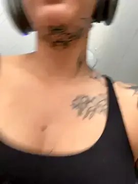 Abby_Evanns1 on StripChat