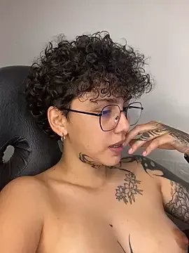 Abby_Evanns1 on StripChat