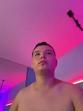 Freechat adventure_of_young_2 on StripChat