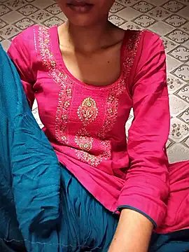 Aidakhan1212 on StripChat 