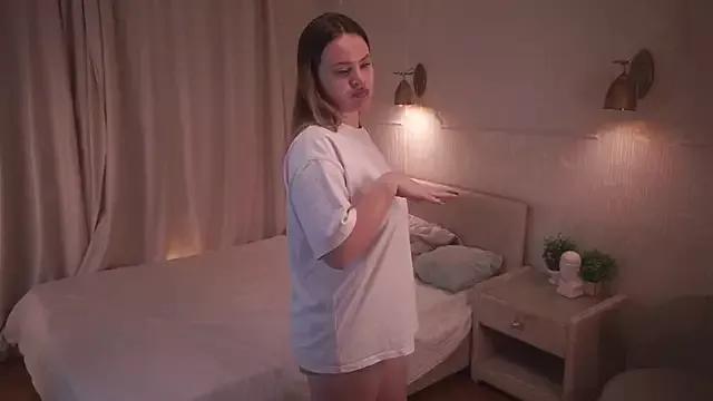 StripChat AikoSemo  is Freechat  AikoSemo ā CONNECT THE TOY LUSH 2