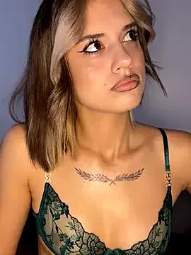 AishaKali — Lascive dance