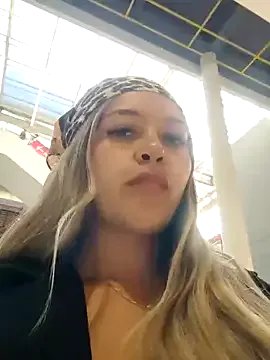 alana_69 on StripChat