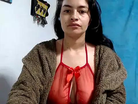 AlanaHotxx on StripChat