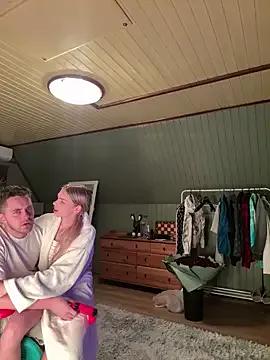 Alice1_secret — MAKE ME CUM