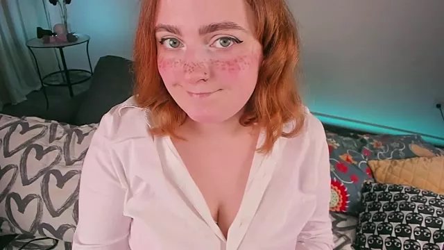 Alice_CutePerv on StripChat