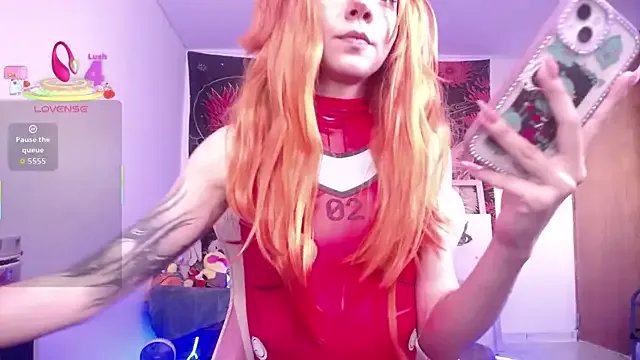 alicedangerXXX on StripChat