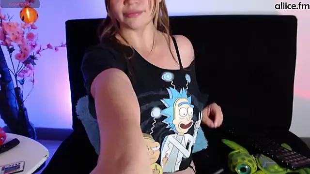 StripChat aliiceFM  is Freechat  aliiceFM — Open my legs