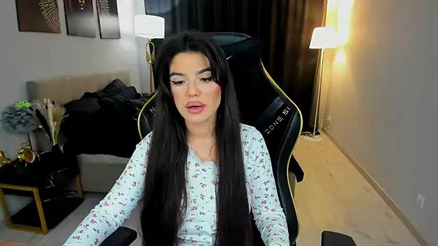 AlluringAriel on StripChat