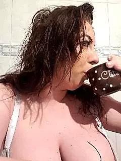 Almmaxxxx on StripChat 