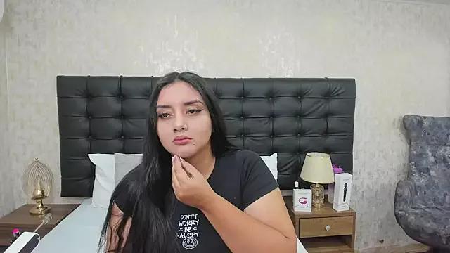 AmaliaDalton — squirt+ machin for 3 mn