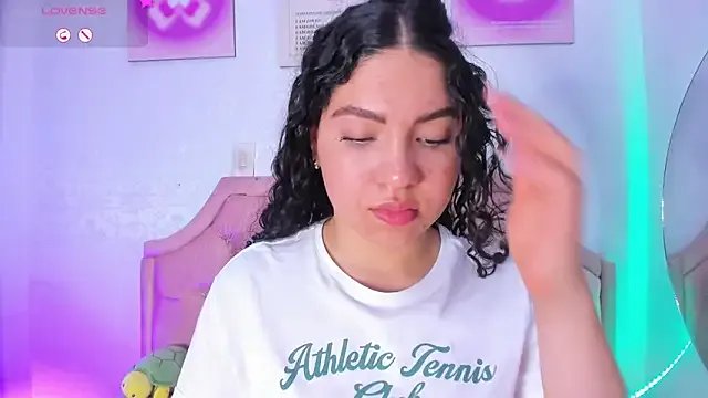 amandalee01 on StripChat 