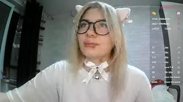 AmeeDelmonace on StripChat
