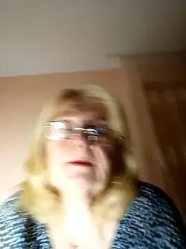 AmyLove353 — Private on StripChat