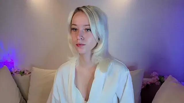 Anadeyaaa on StripChat 