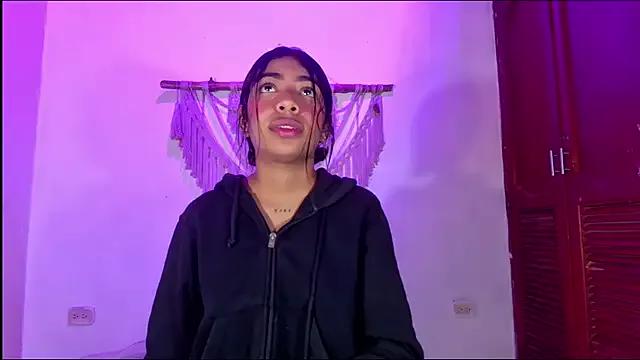 anais_tgn on StripChat 