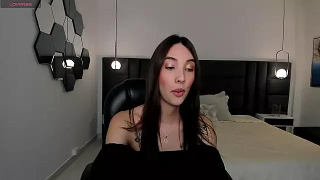 AnaisNin on StripChat 