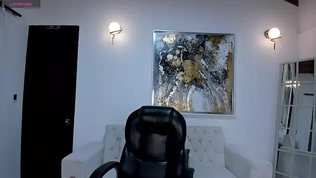 AnaisNin on StripChat 